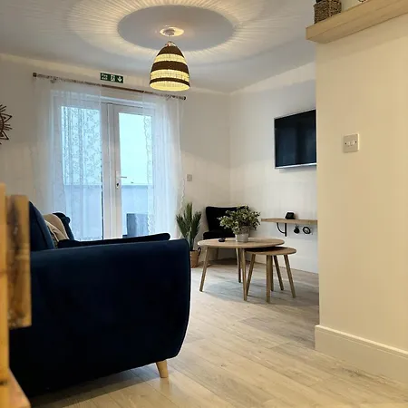 23 Coastal Comfort * Millom