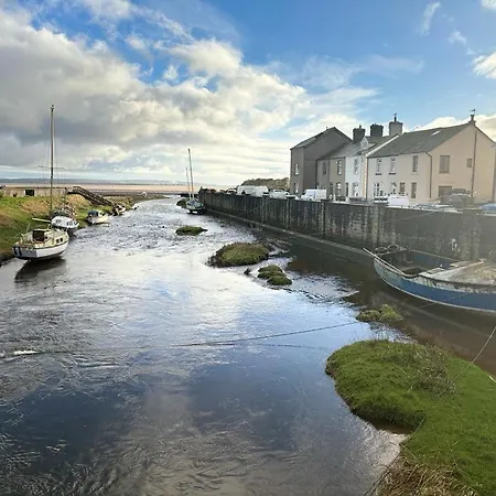 23 Coastal Comfort * Millom